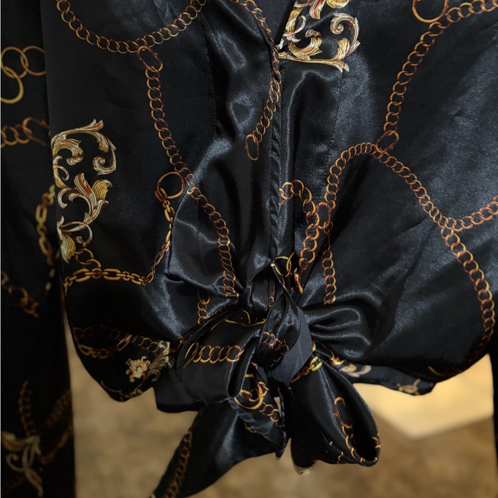 Buddy Love Black and Gold Chain Blouse - Picture 5 of 9